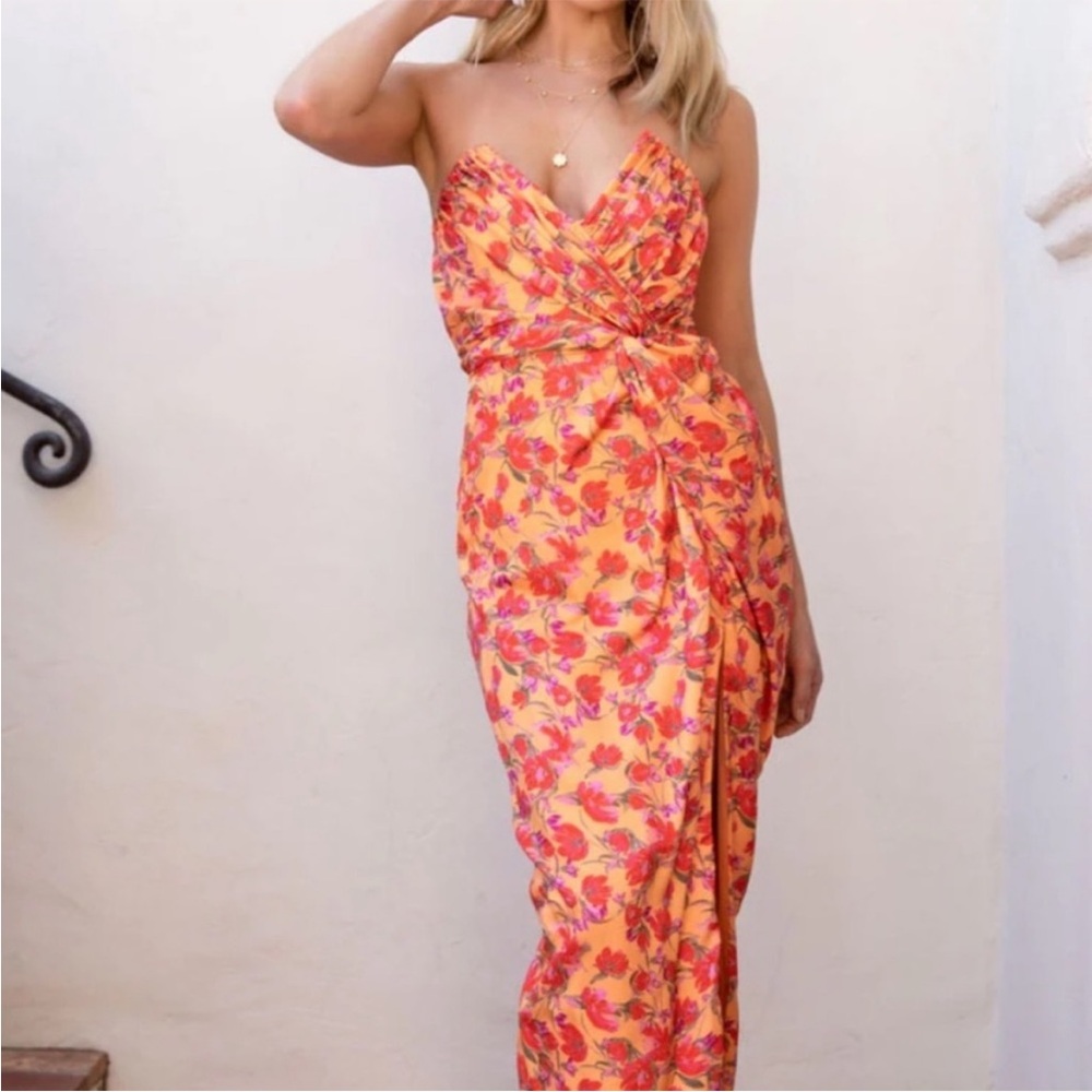 Vici Dee Elly Strapless Midi Dress